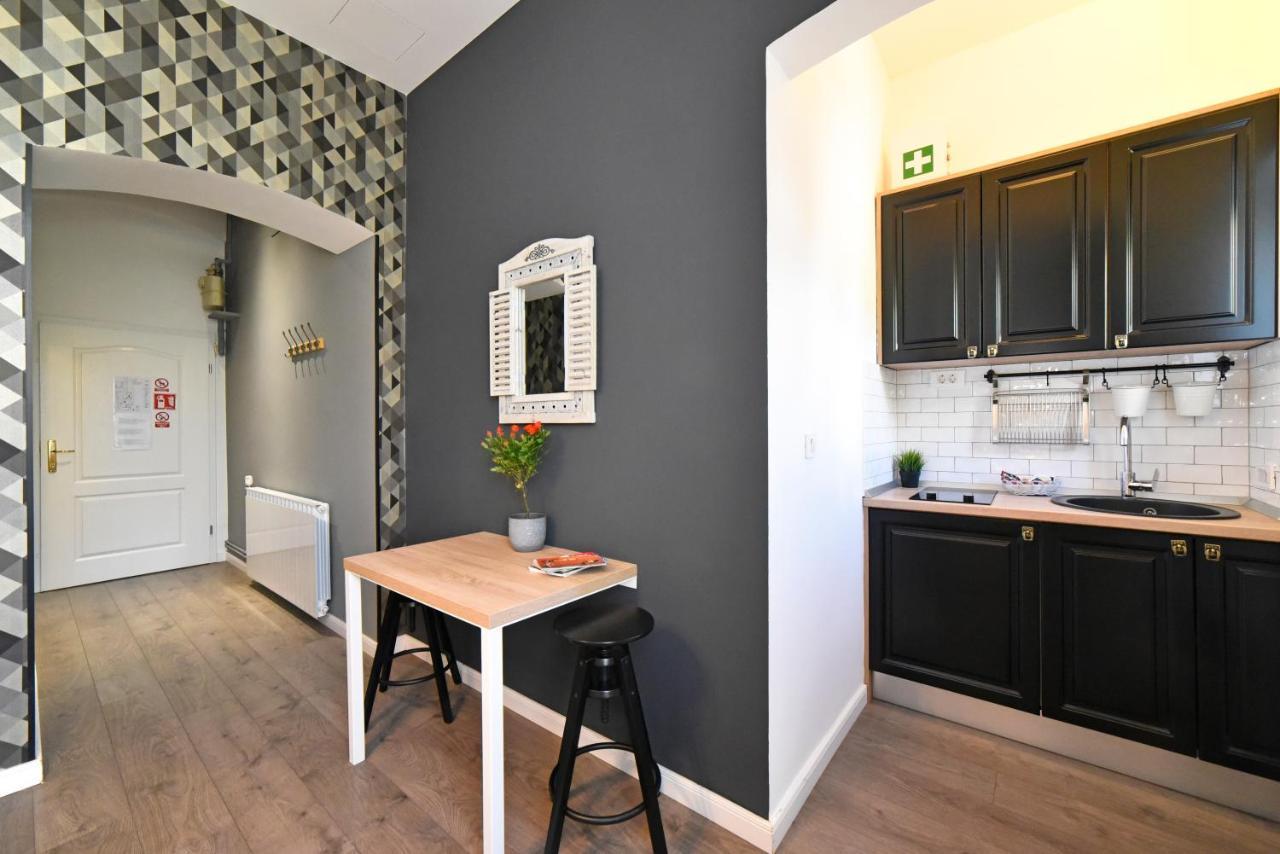 Time Apartments Downtown Zagreb Bagian luar foto