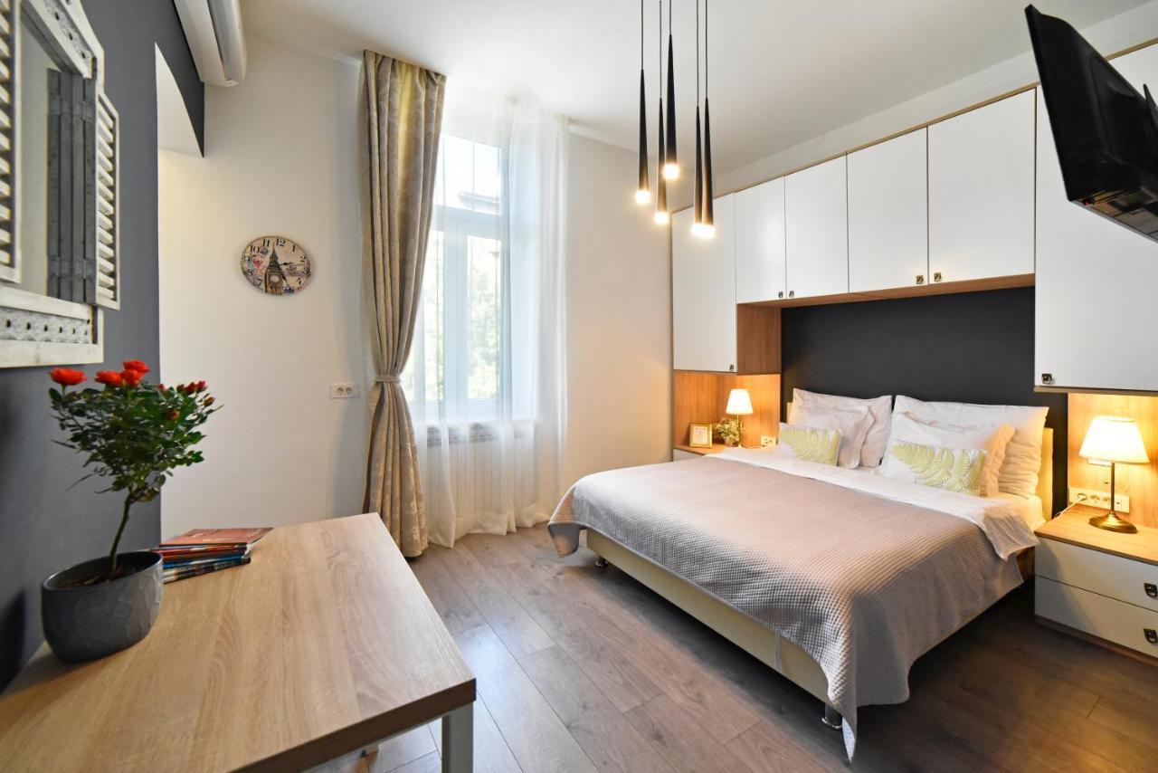Time Apartments Downtown Zagreb Bagian luar foto